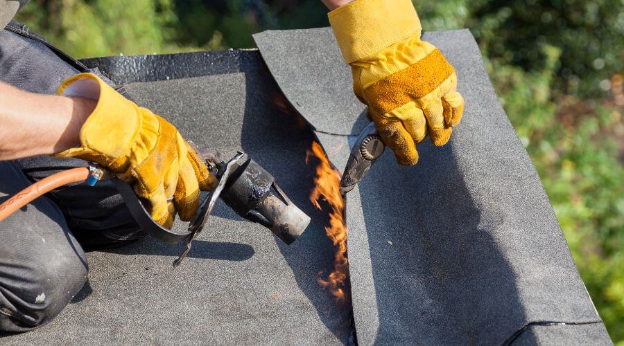 Professional gutter cleaning in Fennimore, WI